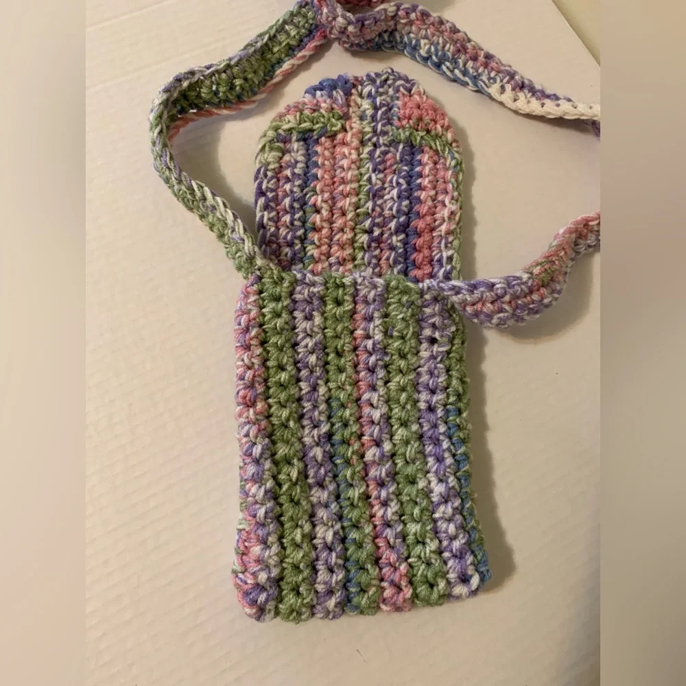 Phone Crossbody Bag handmade
crochet - Picture 11 of 16